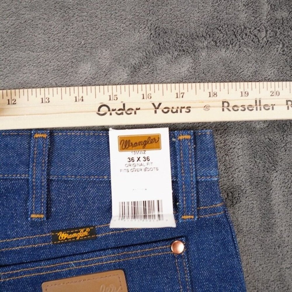 Wrangler Jeans 13MWZ Mens 36x30 Blue Cowboy Cut Original Fit Rigid US Fabric - Picture 9 of 10